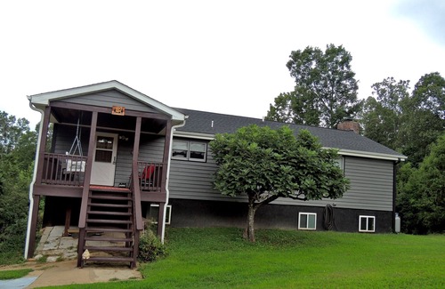 Rutherfordton House | Come Stay at Mountain Mc's Cabin.