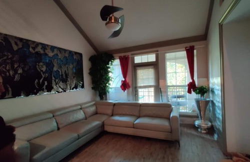 Atlanta Condo | Come stay at our loft style Home. You’ll love it