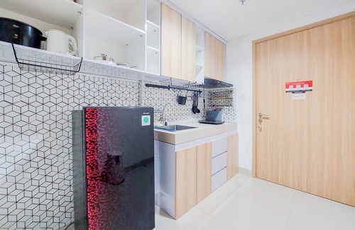 Pondok Aren Apartment | Comfort 1Br Without Living Room Bintaro Embarcadero Apartment