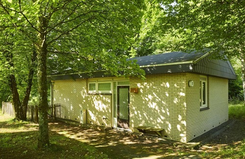 Kell am See House | Comfort 6-person dog bungalow in the holiday park Landal Hochwald