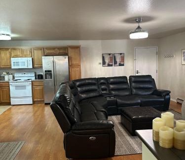 Fairbanks House | Comfort and Cozy in Fairbanks !