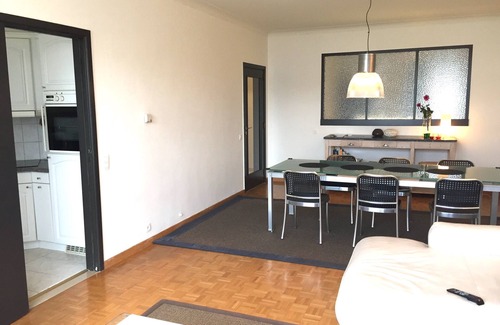 South Antwerp Apartment | Comfort and view in center Antwerp South, elevator, private parking possible