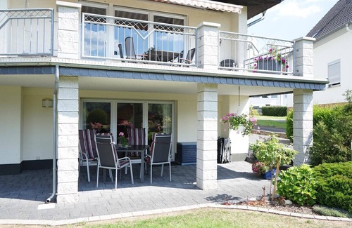 Oberstadtfeld House | * Comfort apartment Small Kylltal in Oberstadtfeld/Eifel, 30 sqm south terrace
