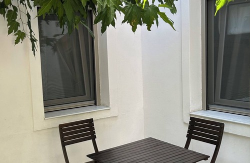 Myrtos Apartment | Comfort apartment with yard in seaside Myrtos village