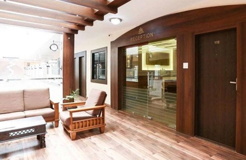 Kalkaji Apartment | comfort in .great location ,sparkling clean,outstanding hospitality.
