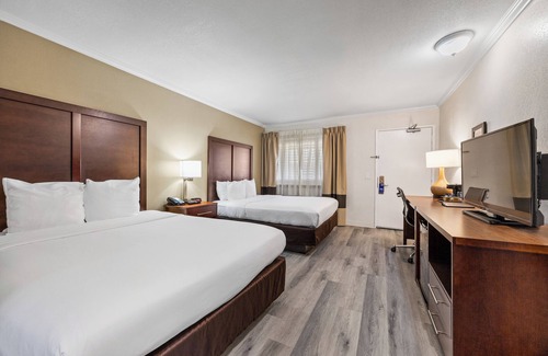 Westside Santa Cruz Hotel | Comfort Inn Santa Cruz