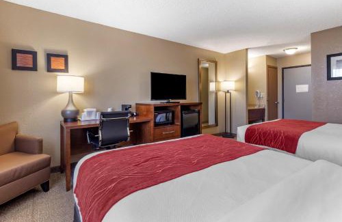 Hays Hotel | Comfort Inn & Suites Hays I-70