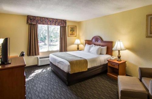 Jupiter Hotel | Comfort Inn & Suites Jupiter I-95