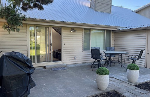 Umatilla Condo | Comfort on the Golf Course - 3 bedroom Condo in McNary