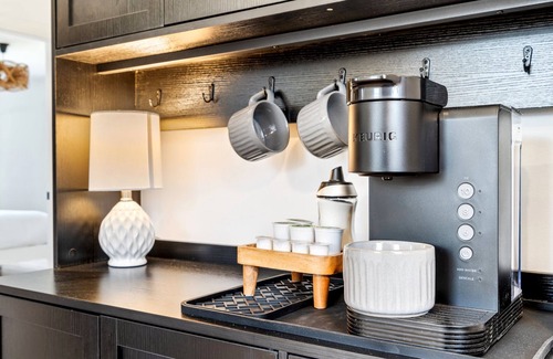 Bangor House | Comfort, Style, and Convenience