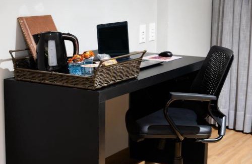 Praia do Canto Hotel | Comfort Suítes Vitória