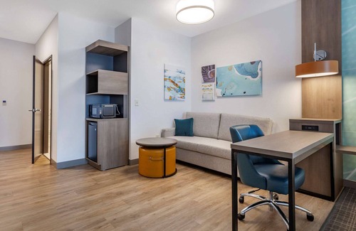 Village of Cottage Grove Hotel | Comfort Suites Cottage Grove – Madison