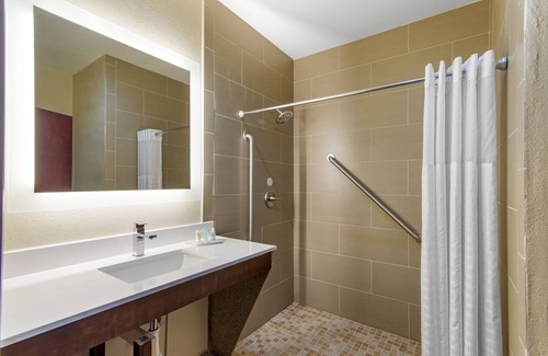 Locust Grove Hotel | Comfort Suites Locust Grove Atlanta South