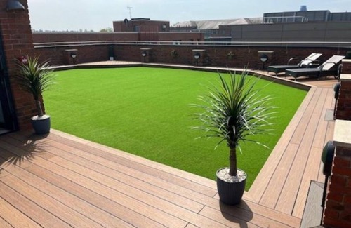 York Apartment | Comfortable 2-Bedroom Apartment Close to York Minster & Local Eats