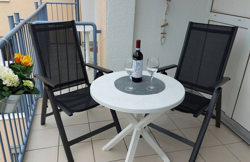 Bad Kreuznach Apartment | Comfortable 2-room apartment in the spa area with balcony, elevator, WLAN, TV