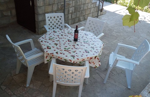 Orebic Apartment | Comfortable and spacious apartment near beach Cove Velika Prapratna, Pelješac (A-4515-c)