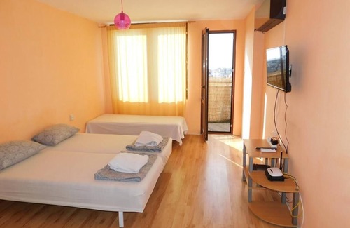 Ruse Apartment | Comfortable apartment Freya be our guest and feel like home.