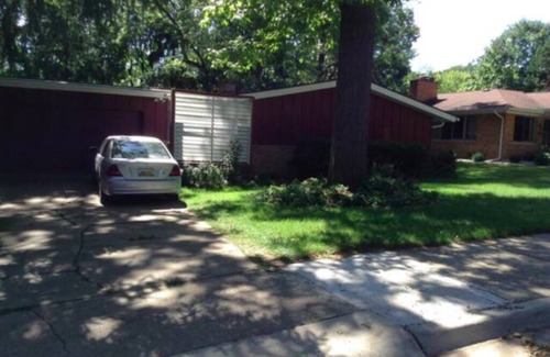 Ann Arbor House | Comfortable Bedroom & Private Bathroom in Shared House
