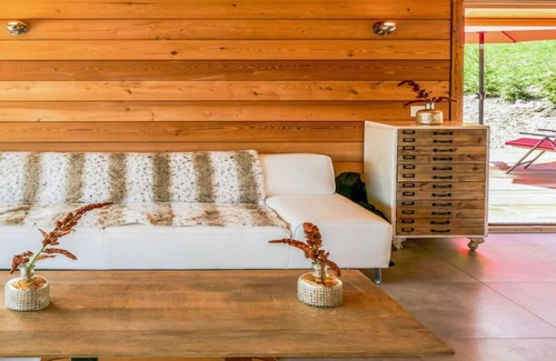 Nendaz Ski Chalet | Comfortable Chic Chalet Surrounded BY THE Beautiful Slopes OF Nendaz
