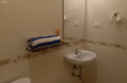 Candolim Apartment | COMFORTABLE & COZY STAY IN CandolimBeach BEST FOR FAMILIES AND FRIENDSnCouples