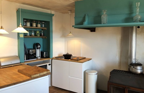 Saint-Laurent-d'Olt Cottage | Comfortable cottage with magnificent views of the Causses