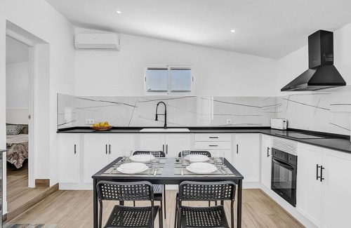 Barbate House | Comfortable Holiday Apartment "Loft Rural" with Terrace