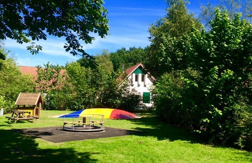 Hoogersmilde House | Comfortable house with solarium near the Drents-Friese Wold