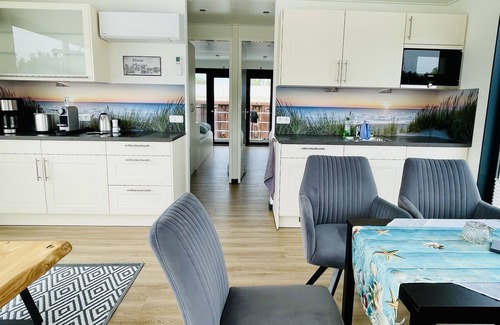 Ostvorpommern House | Comfortable houseboat on Usedom for relaxing