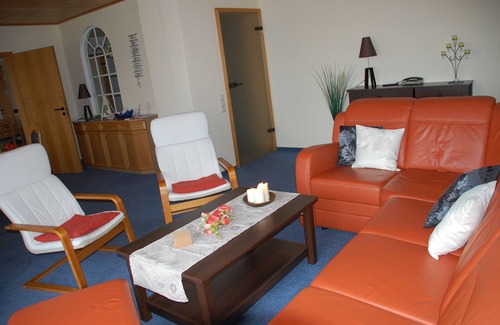 Horumersiel Condo | Comfortable large vacation apartment up to 12 pers. 168sqm WFL top location, ideal for families