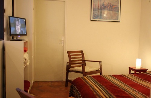 Morainvilliers Apartment | Comfortable Loft-Apartment 27 km from Paris