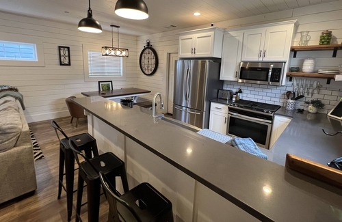 McKinleyville House | Comfortable new home 1 mile from beach w/hot tub & 40 Amp Juice Box EV Charger!