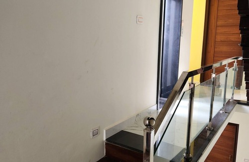 Wilson Garden House | Comfortable "Om Yoga" Homestay Villa and nature getaway