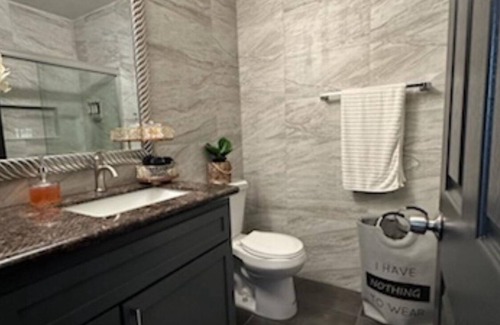 Sacramento Apartment | Comfortable studio #2 with WiFi and AC in charming Sacramento