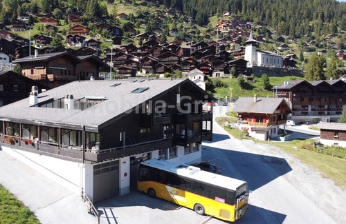 Grimentz Apartment | Comfortable studio on 2 levels for 2 to 4 people, living room with 1 divan bed, kitchen area with di