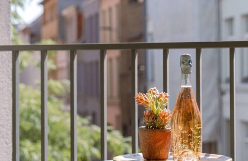 Brederode Apartment | Comfortable studio with terrace in Antwerp