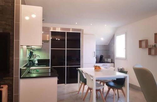 Peyragudes Apartment | Comfortable T3 for 8 with balcony in Peyragudes, ski-in access, free shuttle