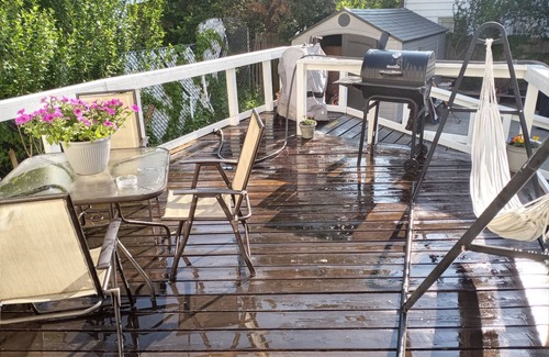 Queens House | Comfy 4 bed house in NY. 20 min from NYC by train 20 min from JFK & LGA