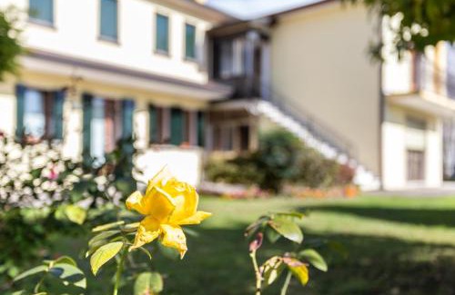 Favaro Veneto Apartment | Comfy Apt 2 bedrooms and free parking - Quite area