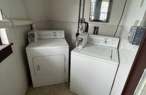 Sayre Apartment | Comfy Apt near Guthrie/RPH Sayre