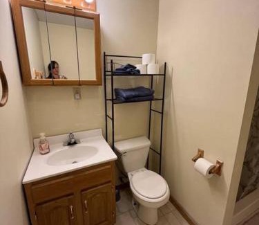 Sayre Apartment | Comfy Apt near Guthrie RPH Sayre