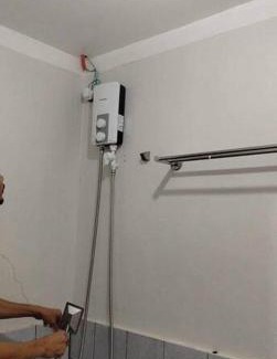 Mandaue House | comfy bungalow near ateneo de cebu
