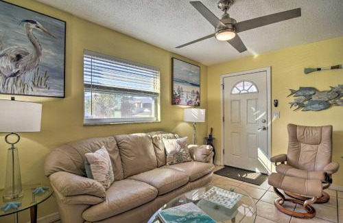 Downtown Dunedin House | Comfy Dunedin Escape 1 Block to Main Street!