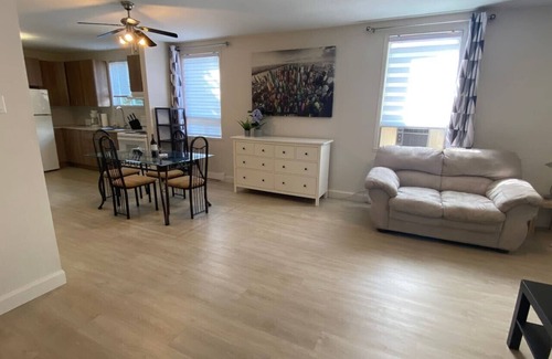 Maizerets Apartment | Comme neuf à 2 min l`enfant-Jésus et 5 du vieux Qc