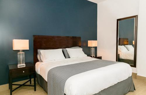 Simpson Bay Hotel | Commodore Suites