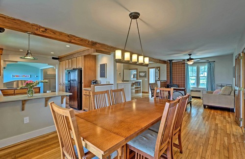 Portsmouth Cottage | Common Fence Point Cottage w/Ocean Views!