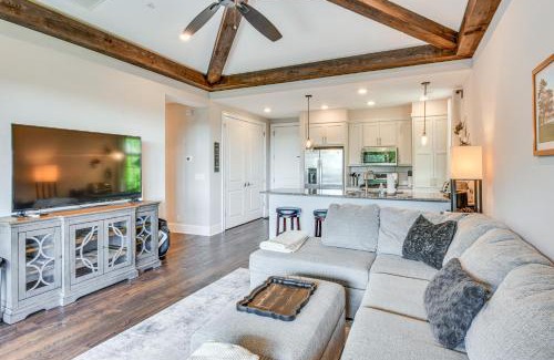 Toccoa Apartment | Community Perks Mountain-View Condo in Toccoa!