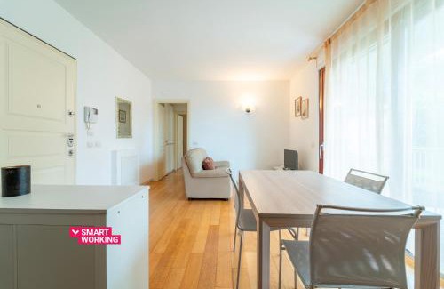 Como Apartment | Como Comfort Flat by Wonderful Italy