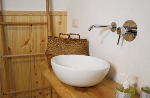 Castel Morrone Hotel | Comola Grande