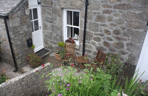 Treen Cottage | Compact traditional cottage - Coastal Village of Treen