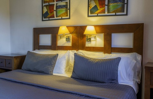 Santa Ana la Real Hotel | Complejo Turístico Los Veneros